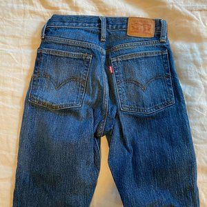 Levi's Wedgie Fit Jeans